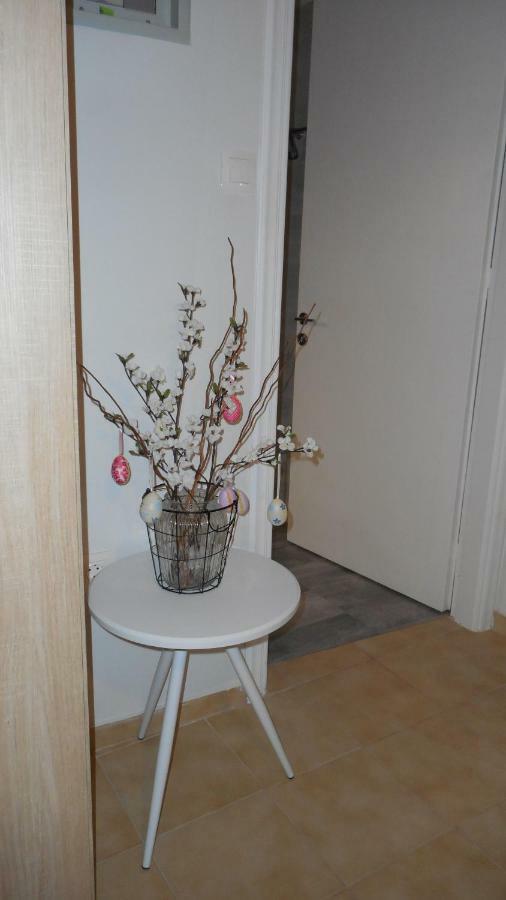Elegant And Comfortable Apartment In The City Center Ermoupoli Dış mekan fotoğraf